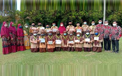 Pembagian Rarpor Semester Genap T.P 2020/2021 di MTSS NAHDIYAH Tanah Tinggi